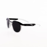 عینک آفتابی زنانه و مردانه UV420 برند Oakley مدل WG83117 ||تست مجازی روی چهره قبل از خرید||