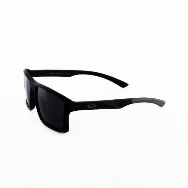 عینک آفتابی زنانه و مردانه پلاریزه برند Oakley مدل WG83106 ||تست مجازی روی چهره قبل از خرید||