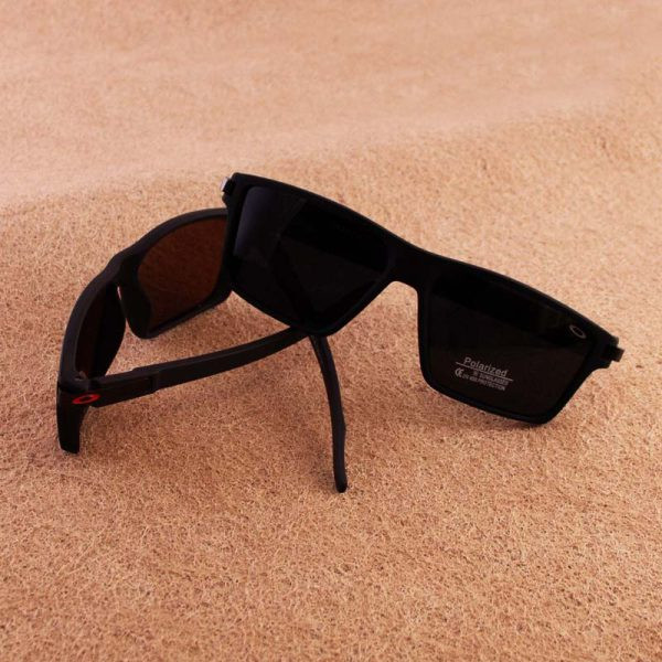 عینک آفتابی زنانه و مردانه پلاریزه برند Oakley مدل 1940 ||تست مجازی روی چهره قبل از خرید||