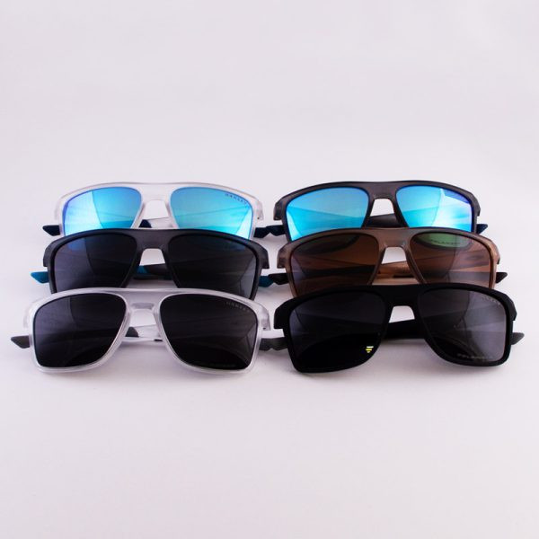 عینک آفتابی زنانه و مردانه پلاریزه برند Oakley مدل TO4914 ||تست مجازی روی چهره||