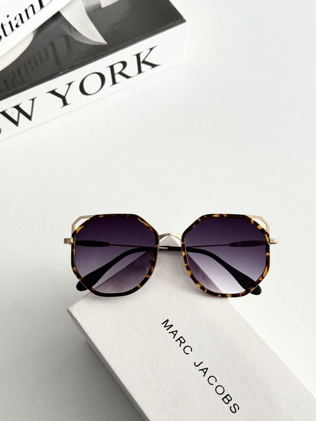 عینک آفتابی زنانه UV400 برند گوچی GuCCI فریم پلنگی
