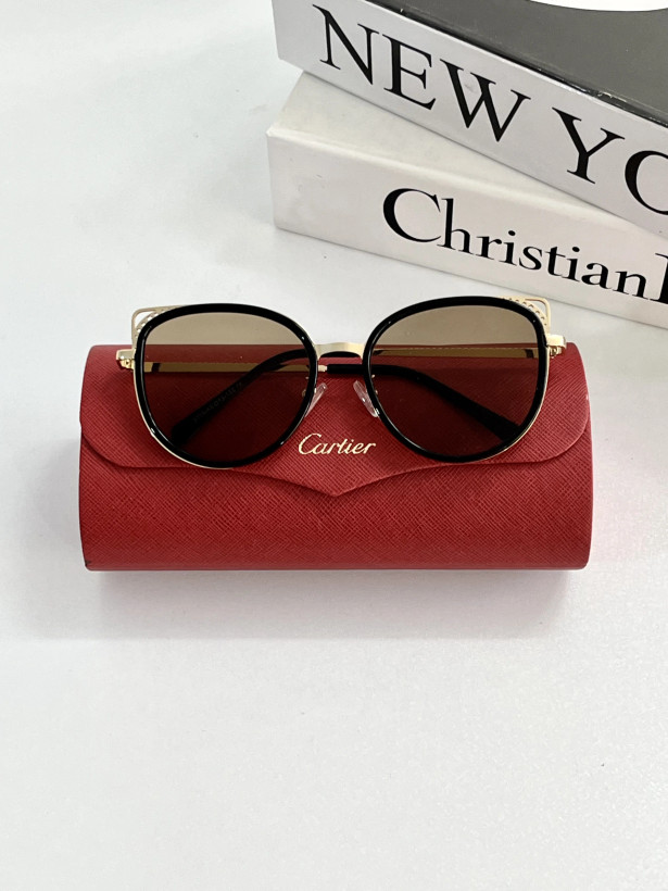 عینک آفتابی زنانه UV400 برند Gucci کد ۱۶۰ ||تست مجازی روی چهره قبل از خرید||